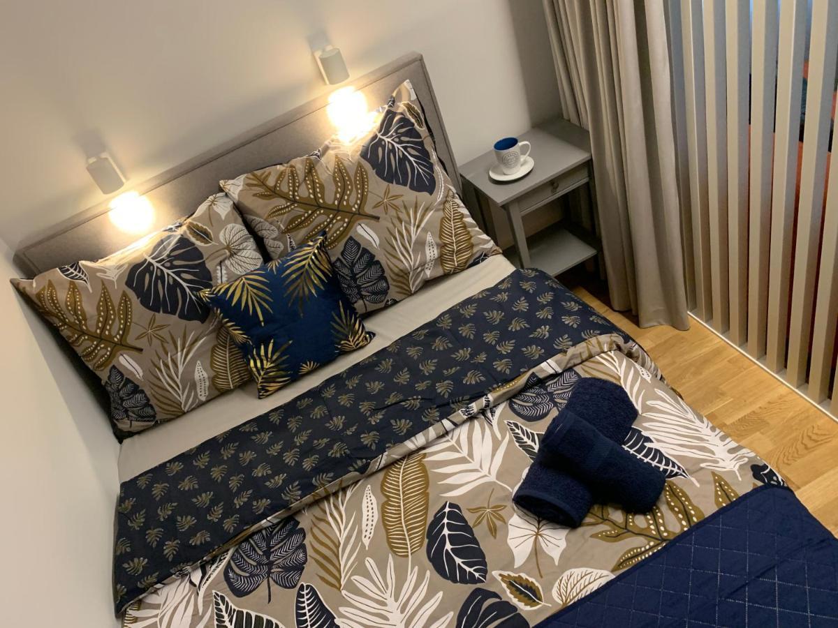 Indygo Apartment Krasków Εξωτερικό φωτογραφία